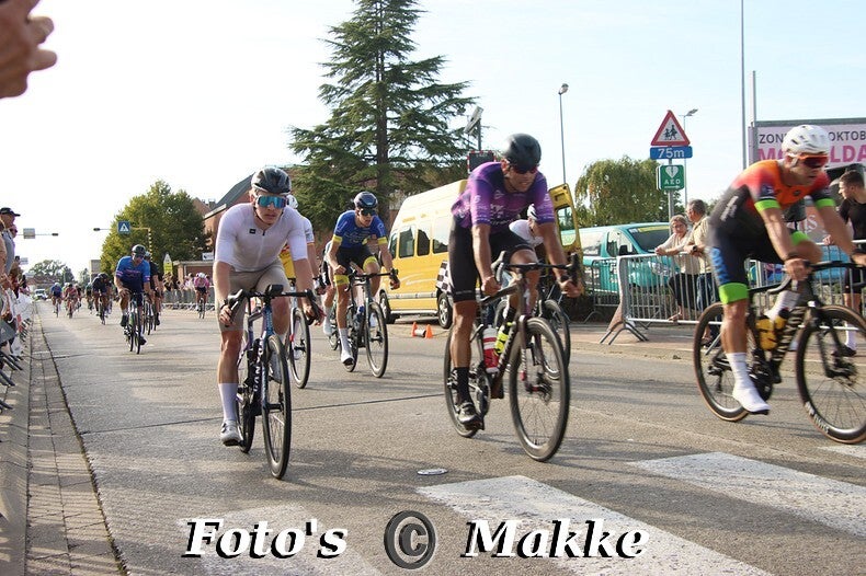 img_0449-bordermaker-standard-s51cua.jpg