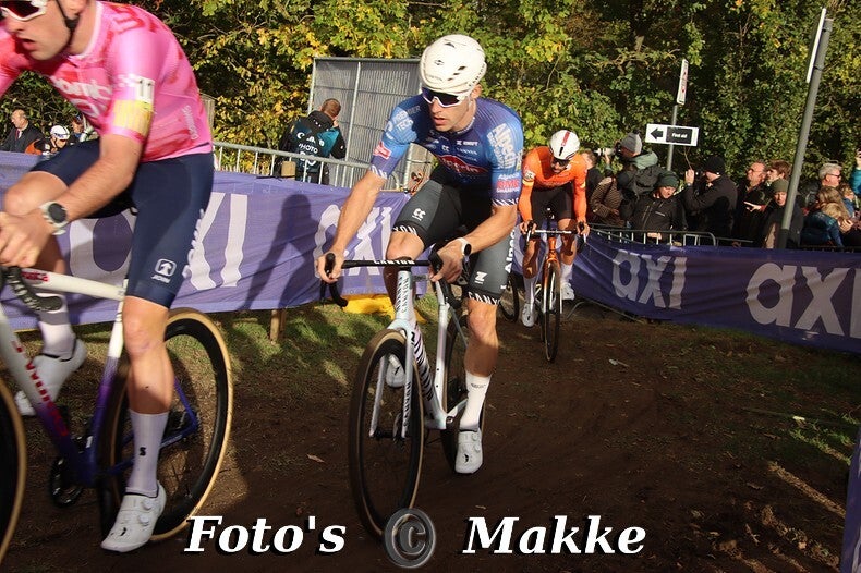 img_0457-bordermaker-standard-8mq4md.jpg