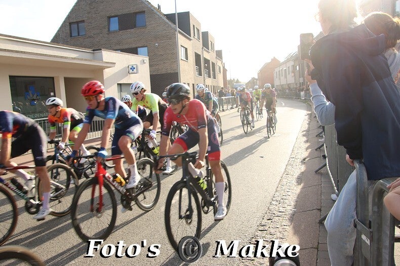 img_0460-bordermaker-standard-r8h0fz.jpg