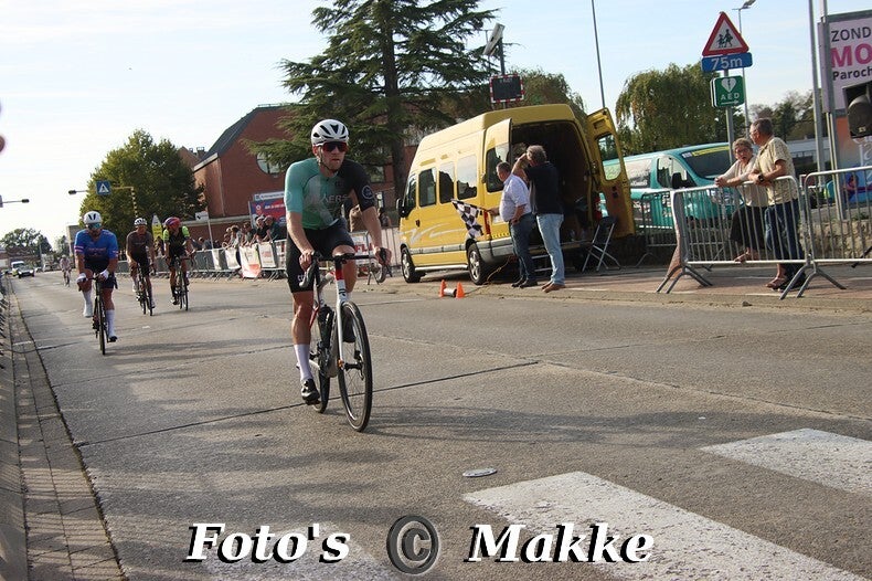 img_0471-bordermaker-standard-gt8v7e.jpg