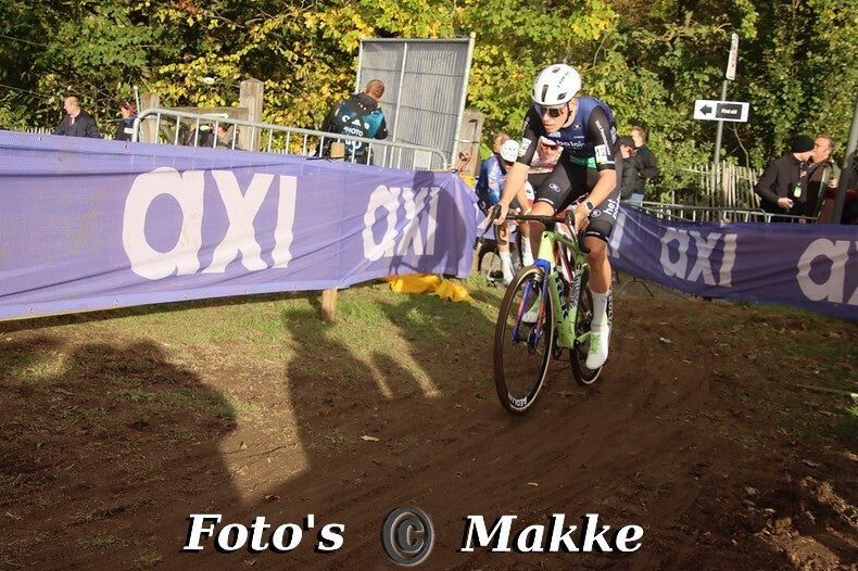 img_0481-bordermaker-standard-f7mbfp.jpg
