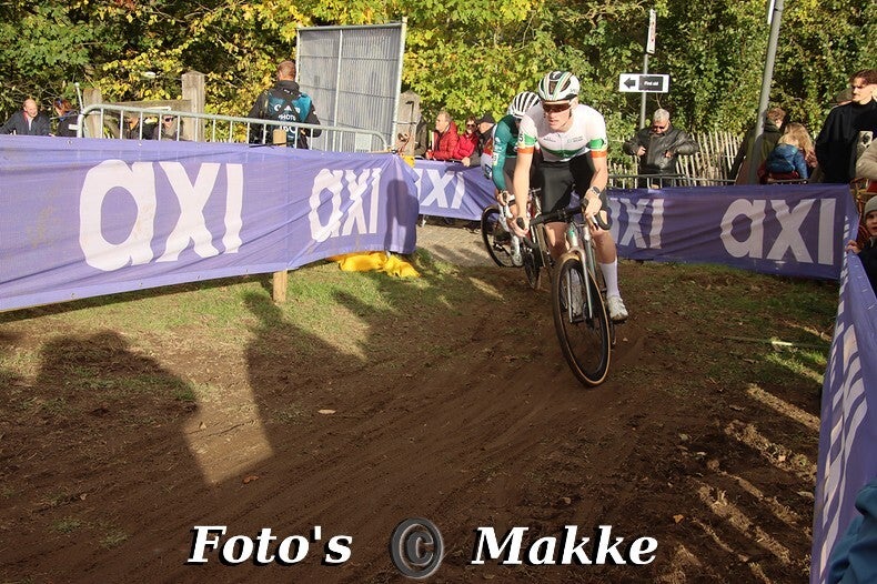 img_0495-bordermaker-standard-9ki8uy.jpg