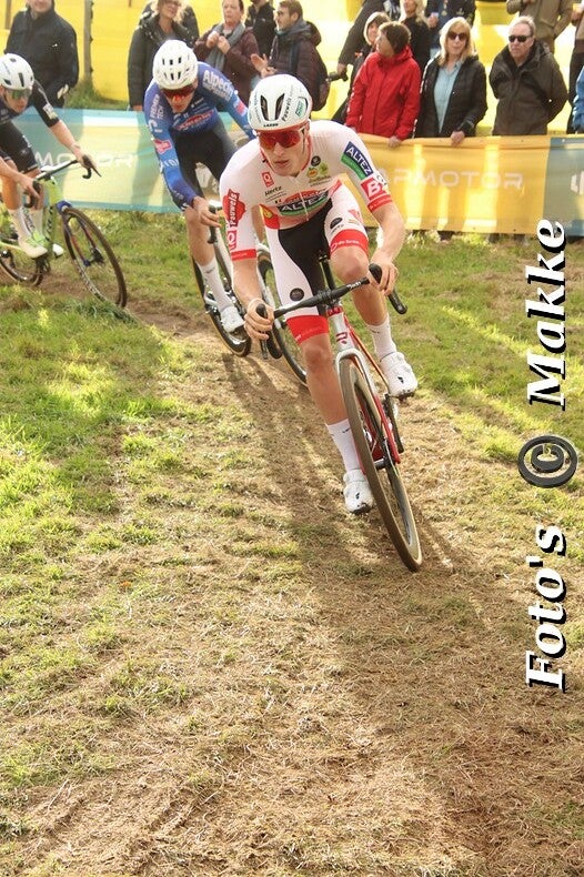 img_0526-bordermaker-standard-hs5njm.jpg
