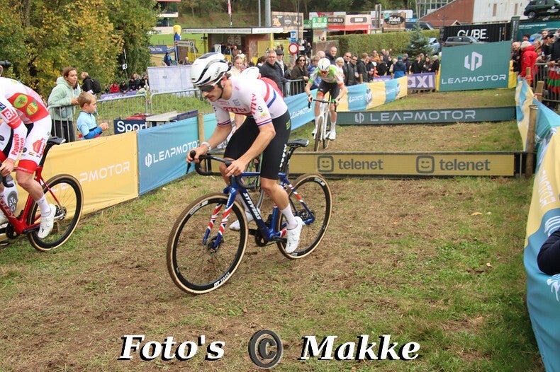 img_0552-bordermaker-standard-n3abzq.jpg