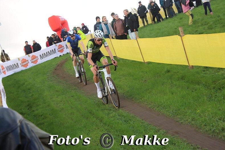 img_0673-bordermaker-standard-l6xhxv.jpg