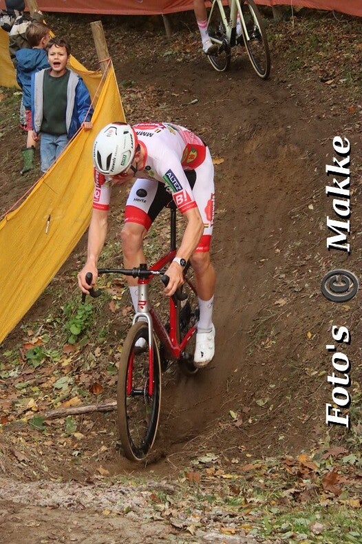 img_0708-bordermaker-standard-hgvn0s.jpg
