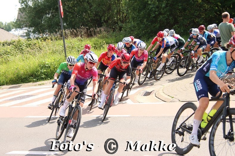 img_0715-bordermaker-standard-f427yk.jpg