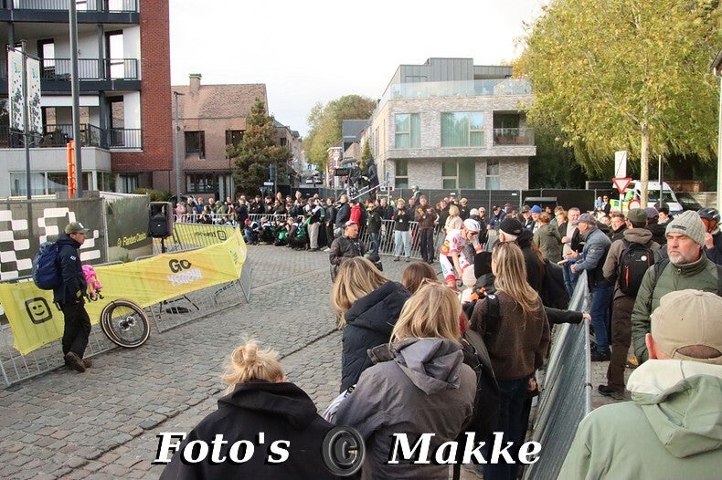 img_0780-bordermaker-standard-nv4n0e.jpg