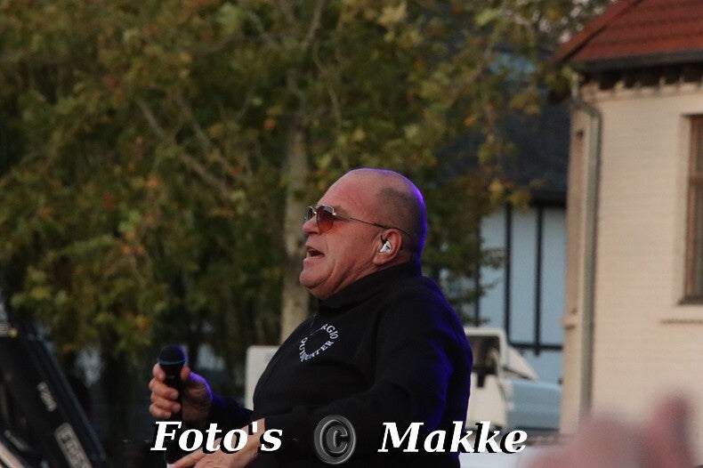 img_0820-bordermaker-standard-730i3q.jpg