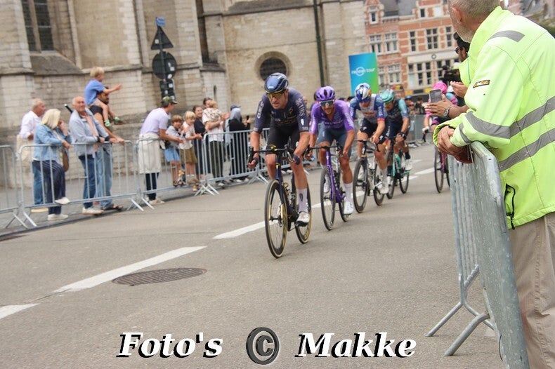 img_0850-bordermaker-standard-7eefj0.jpg