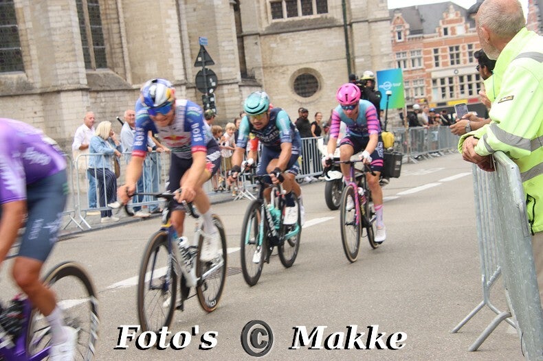img_0856-bordermaker-standard-du7f4t.jpg