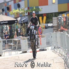 img_0940-bordermaker-standard-f2ixjn.jpg