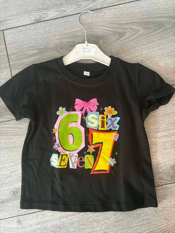 six seven shirtje zwart kleur letters