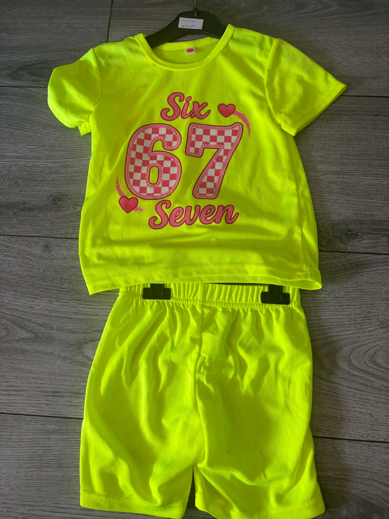 Neon gele six seven set