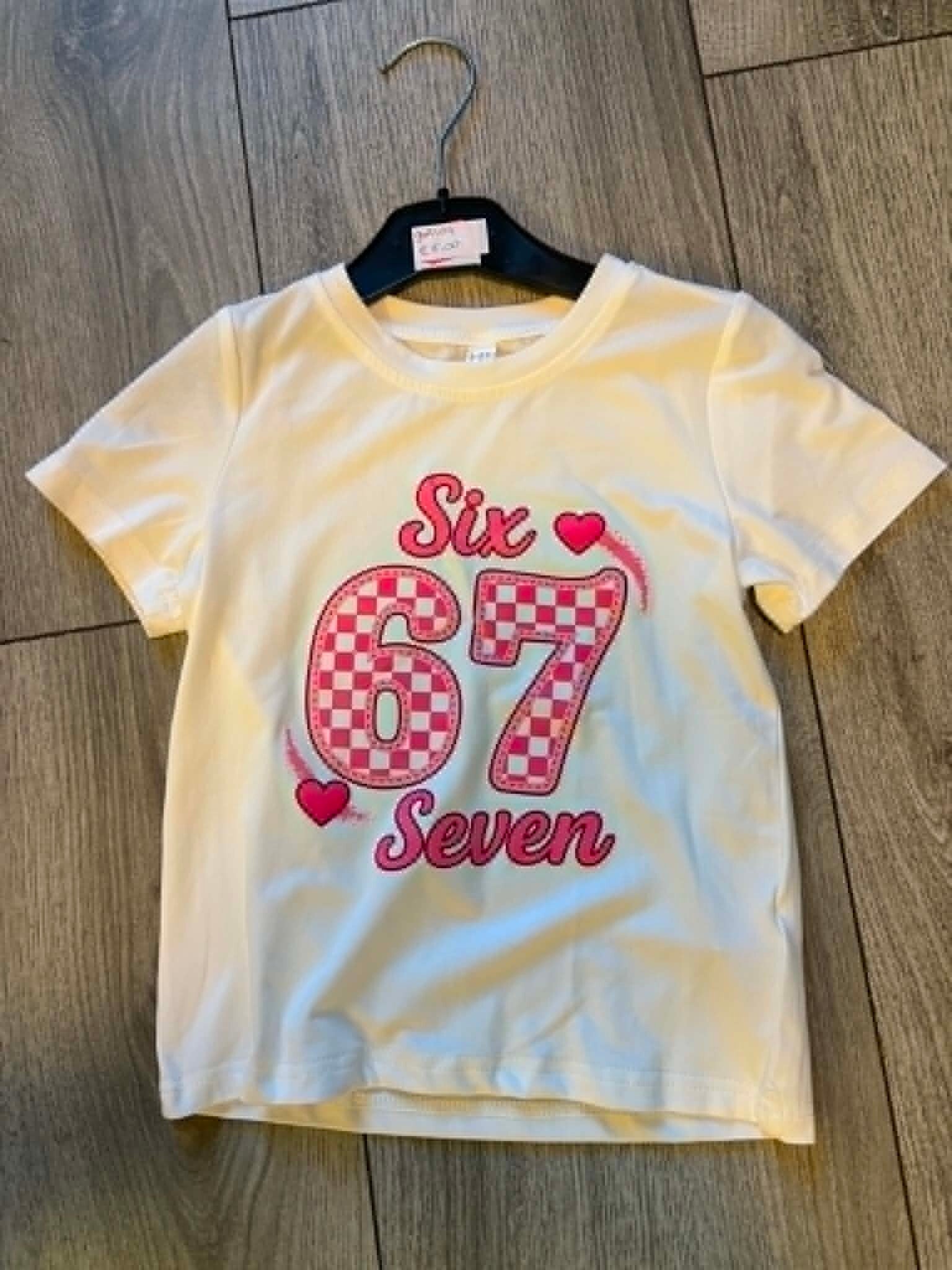 six seven wit met fuchsia
