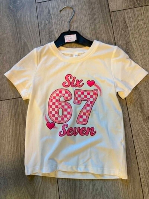 six seven wit met fuchsia