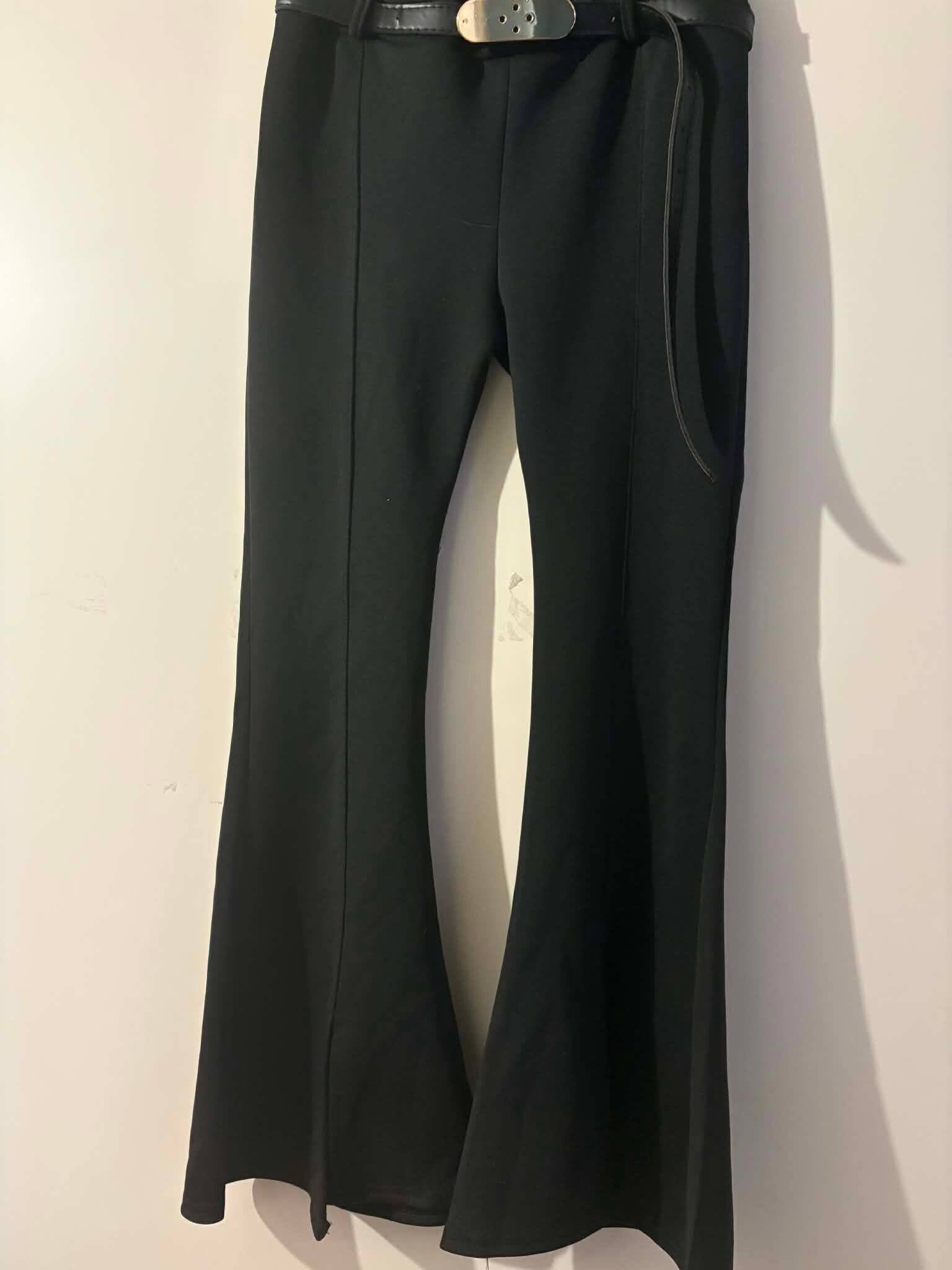 zwarte flair broek met riempje
