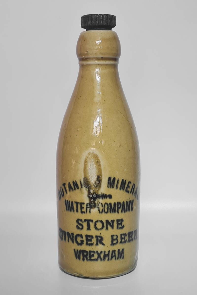 Botanic &amp; Mineral Water Company, Stone Ginger Beer, Wrexham | BOTTLE FROM ANOTHER COLLECTION