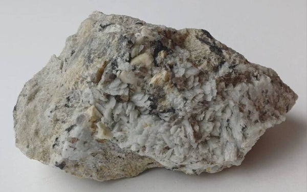 Albiet met Bergkristal en Rookkwarts