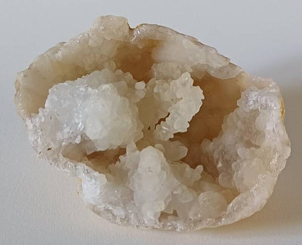 Mini Kwarts geode (met 'Cactus'-kristallen)