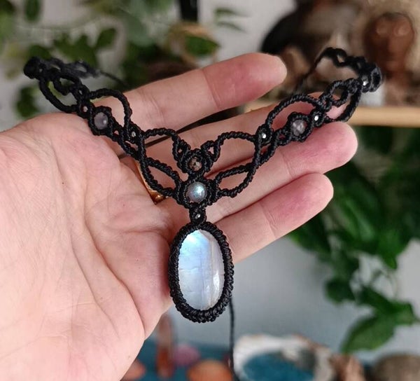 ✨Trabajo macramé para Raquel con su Piedra Luna.