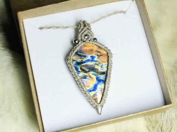 ✨Pedido personalizado Vero. Espectrolita multicolor.