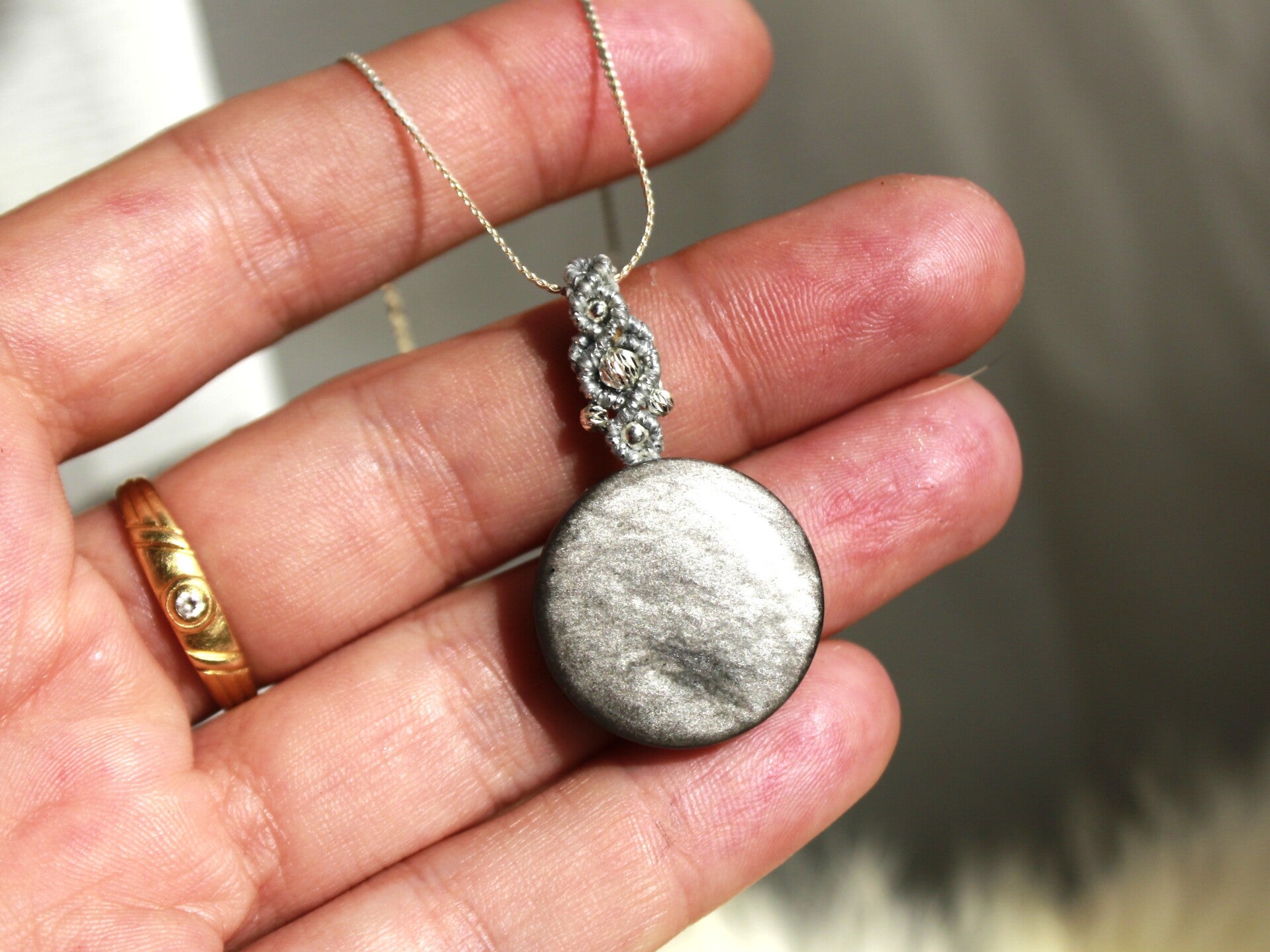 Colgante con Obsidiana Plateada. Plata de Ley