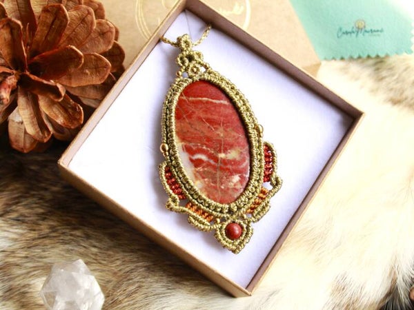 Gran Colgante Venus con Jaspe Rojo