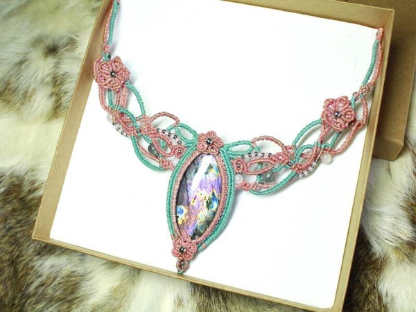 ✨Pedido personalizado Tamara- Collar de fantasía con Espectrolita