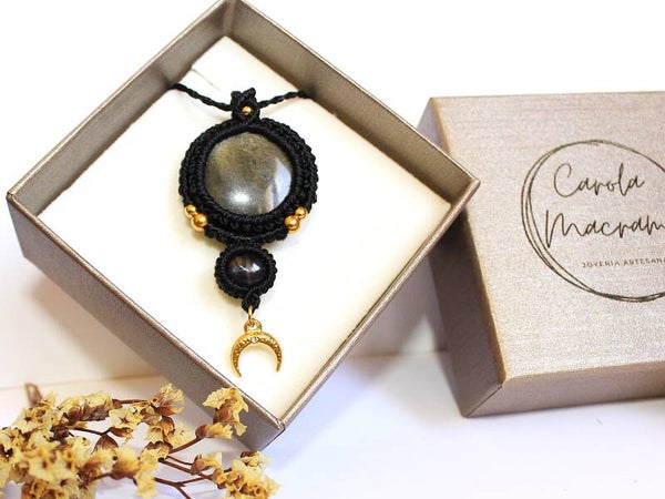 Collar colgante de macramé con Obsidiana dorada y BlackStar. Negro.