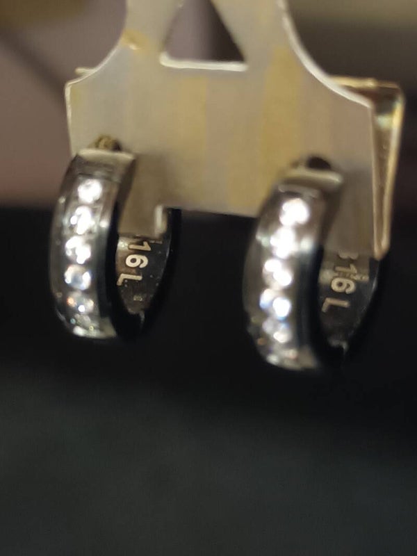 BOUCLES D'OREILLES ACIER PVD NOIR OZ
