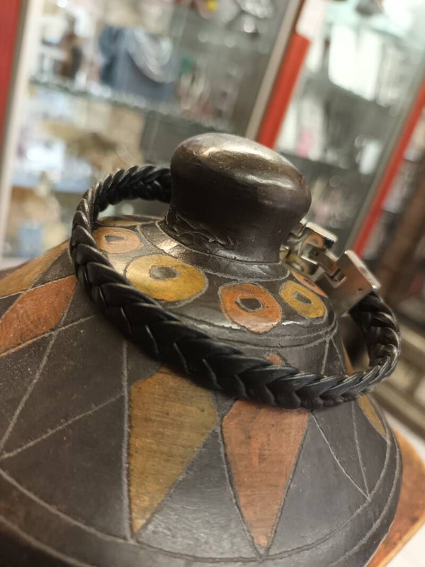 Bracelet cuir et acier