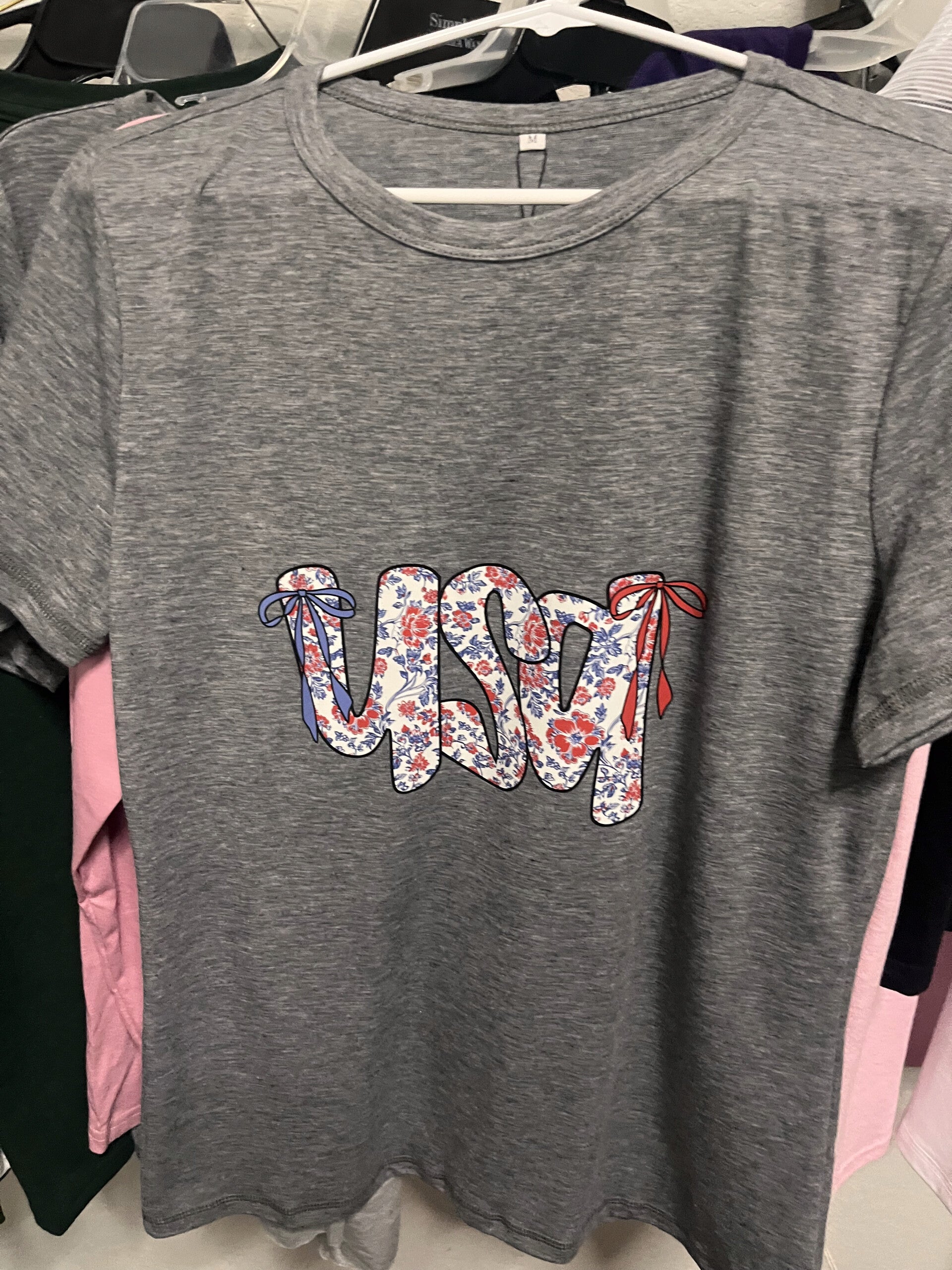 Womens short sleeve USA Med