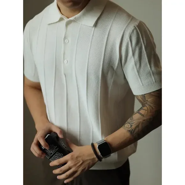 T-shirt americana da uomo, tinta unita, modello basic.