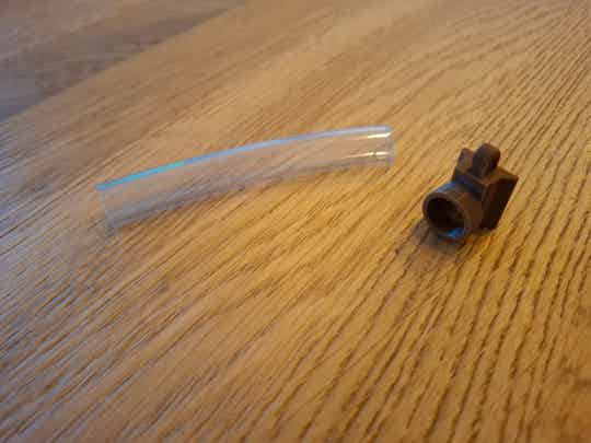 Tube connector