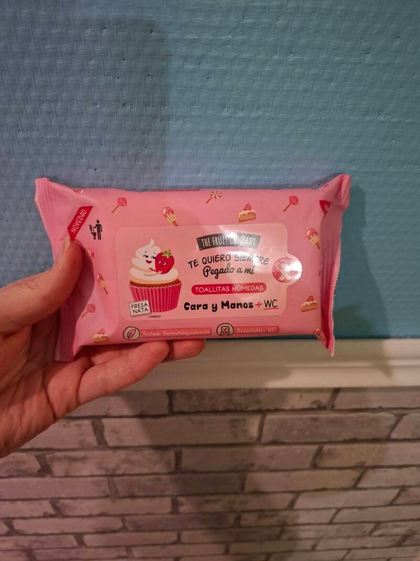 🧁 Lingettes humides The Fruit Company – Fraise & Crème 🍓