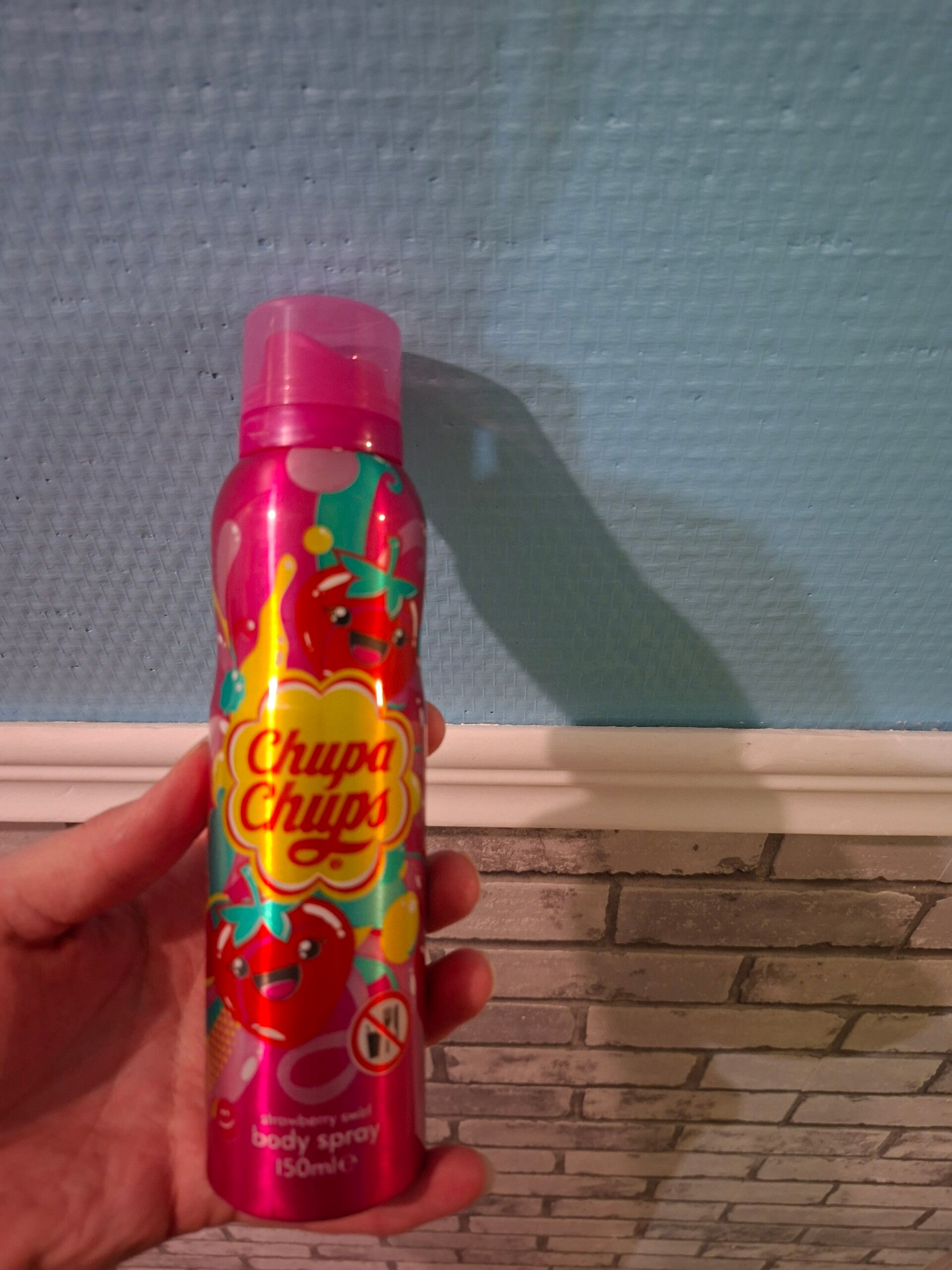 Brume en spray fraise chupa chups