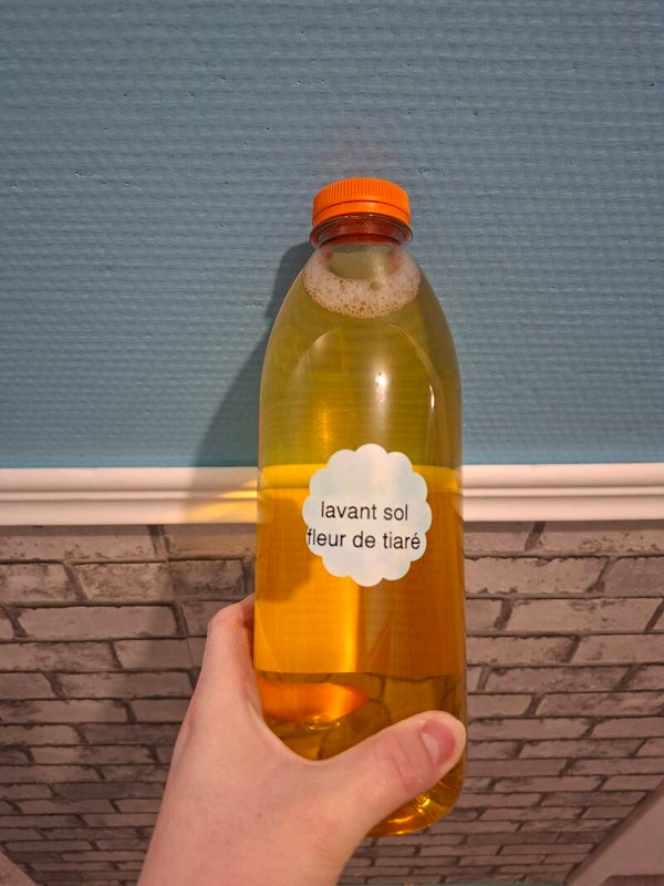 Lavant sol fleur de tiaré