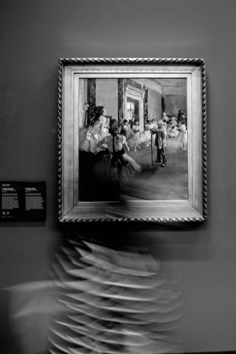 what does art look like? How do we view art? photo essay about art and galleries,