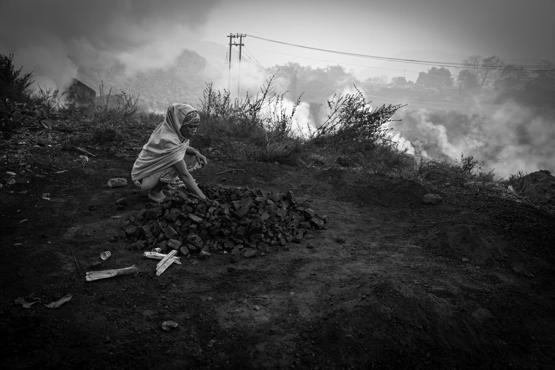 an extraordinary report and photo essay of the real cost of coal, Knut Koehler examines life in Jahria, India,