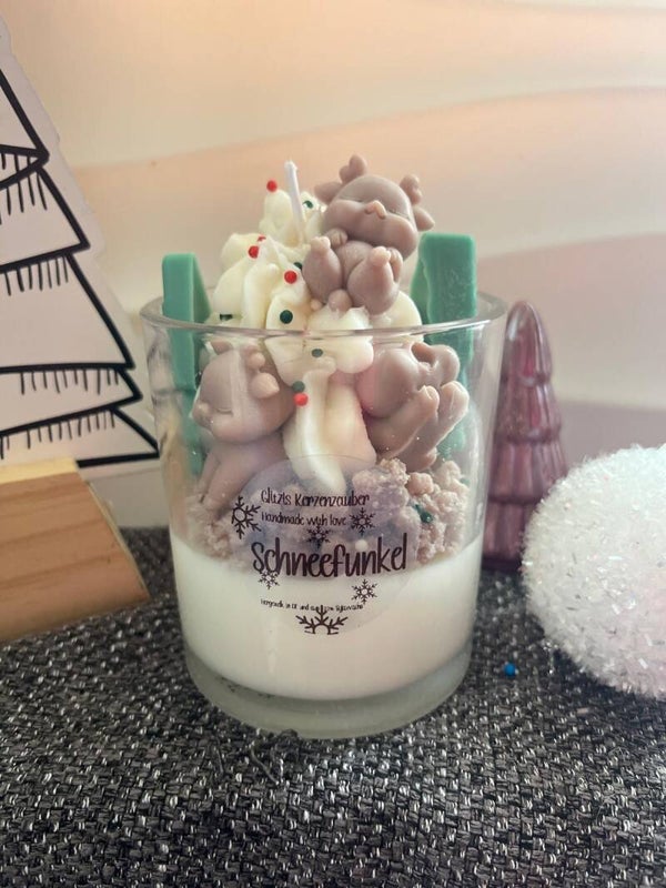 Schneefunkel Candle