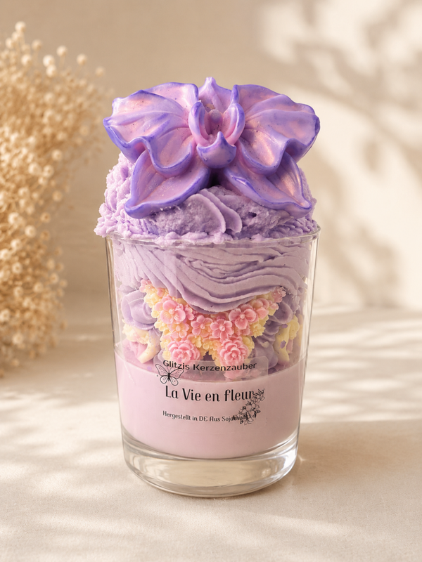 La Vie en Fleurs Candle