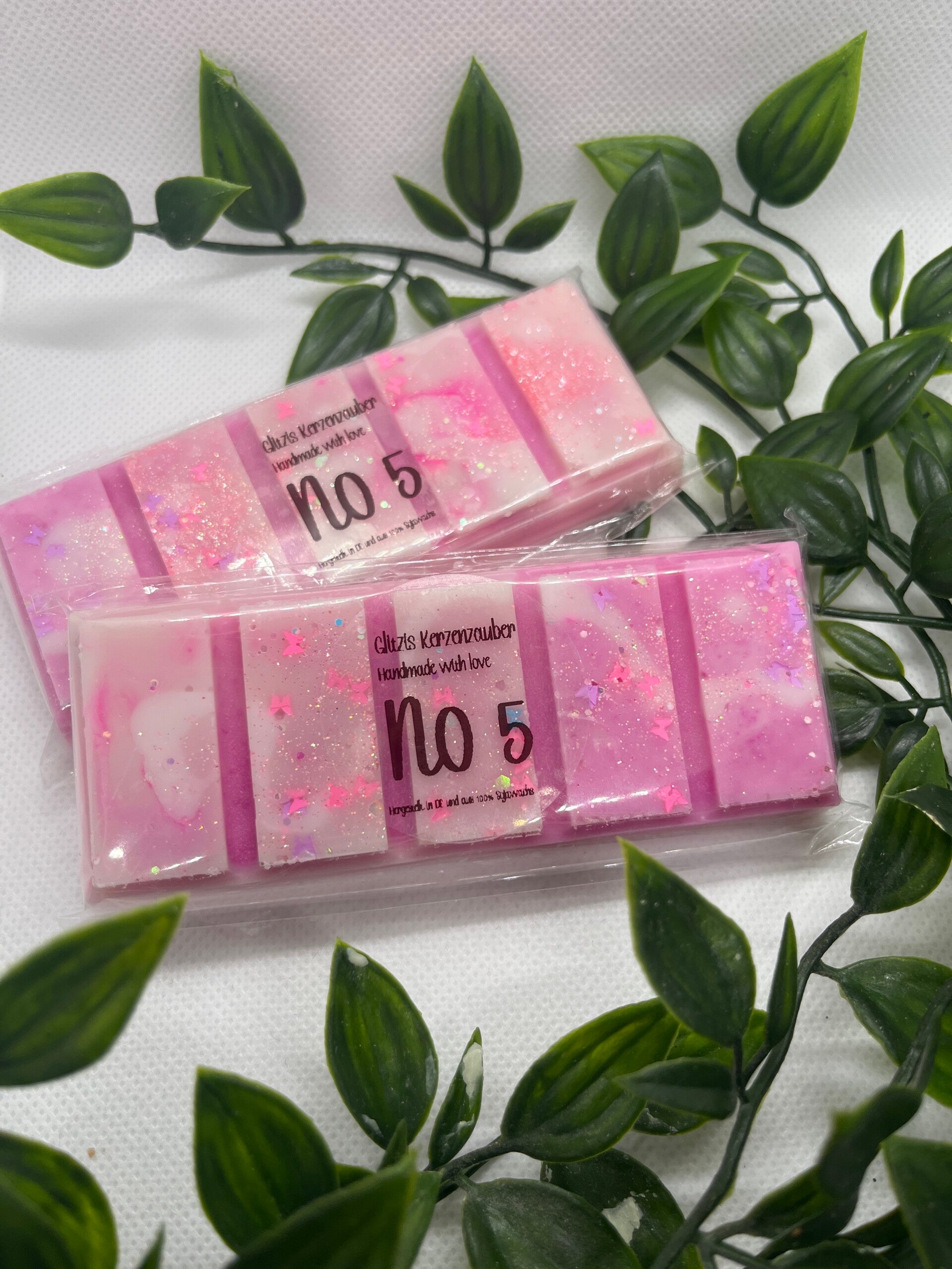 No 5 Type Wachs Melts Woman