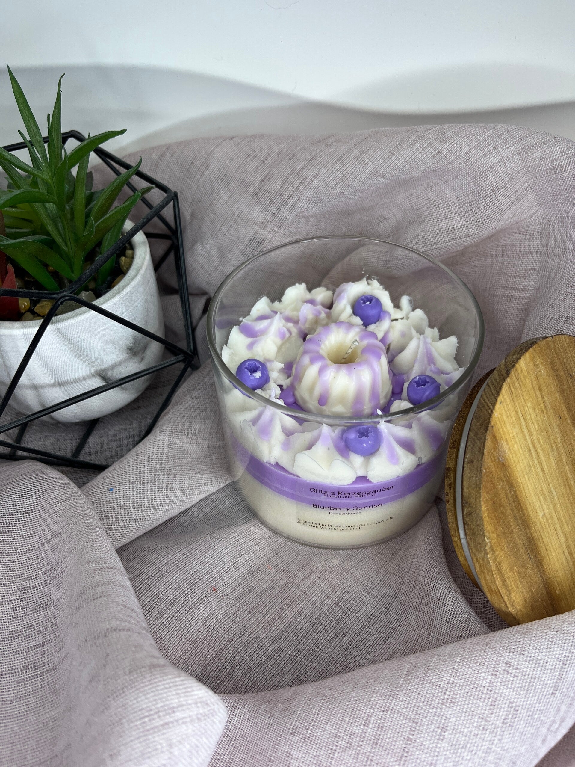 Blueberry Vanilla Cupcake