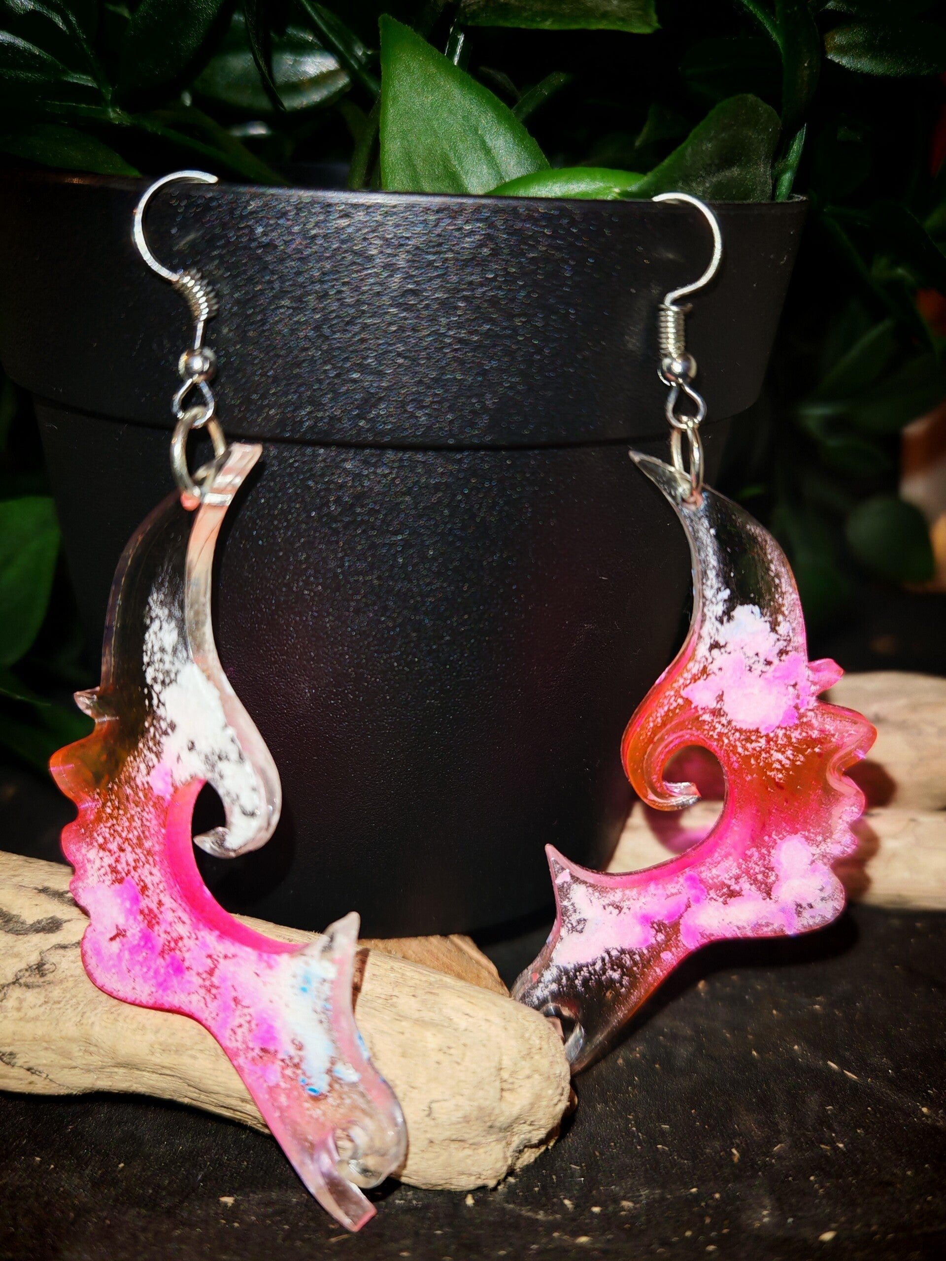 Boucle d'oreille doux visage rose et blanche