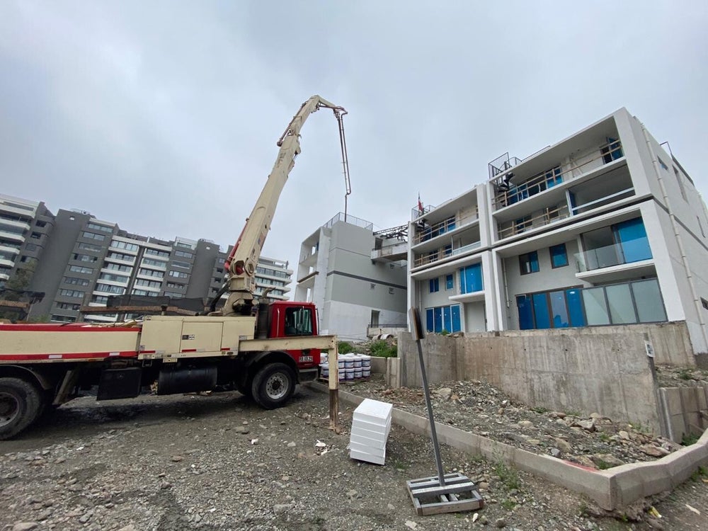 Edificio Mirador Las Pircas, obra de ENCON en Peñalolén