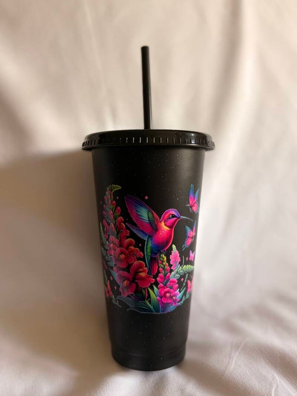 Colorful Hummingbird Beaker with Dual Vinyl Designs – Floral Nature Cup with Straw