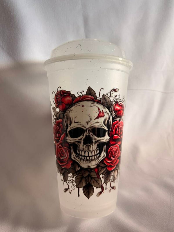 Gothic Skull & Roses Travel Mug – Reusable Coffee Cup with Lid