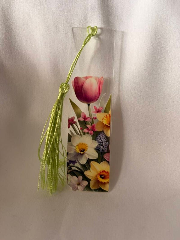 Spring Floral Vinyl Design Bookmark with Lime Green Tassel 🌷🌼📚