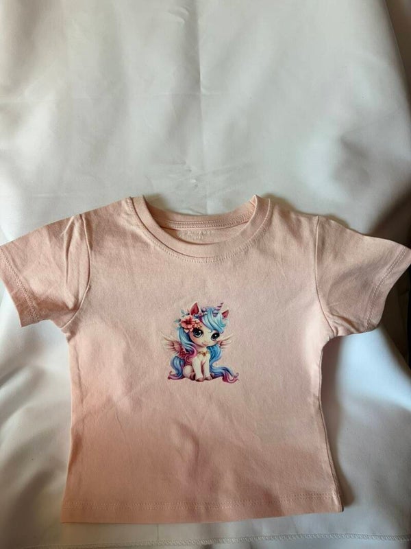 Baby Girls T-Shirt – 9–12 Months 🦄💖